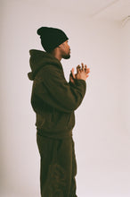 Load image into Gallery viewer, GCLO 'Chain-Stitch' Sweatpants - Olive Brown