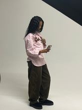 Load image into Gallery viewer, GCLO 'Chain-Stitch' Sweatpants - Olive Brown