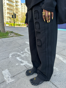 'TripleStitch' Sweatpants - Black/Black