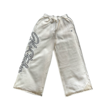 Load image into Gallery viewer, GCLO &#39;Chain-Stitch&#39; Sweatpants - Bone/Titanium Grey