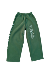 Load image into Gallery viewer, gclo 'smudged' sweatpants - forest green/white